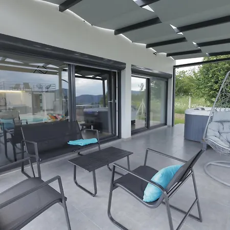 Danka Pool House Vikendica
